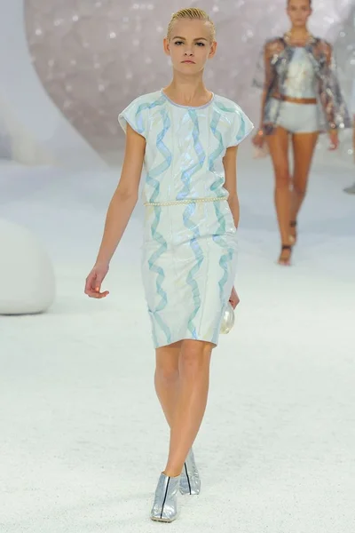 Look 61